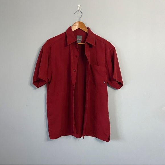 Red Button down T-shirts - Picture 2 of 4